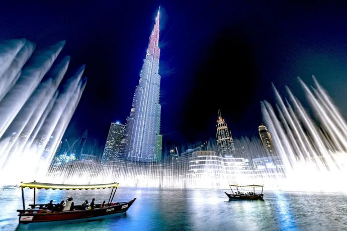 The Burj Khalifa and the Dubai Fountain lit up at night