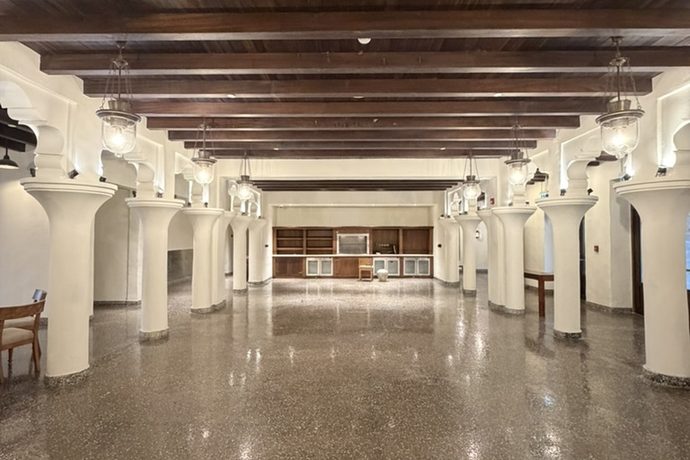 White pillared hall with lanterns